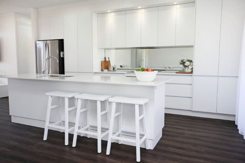 David Moore Cabinetmaking carpentry work in Currajong