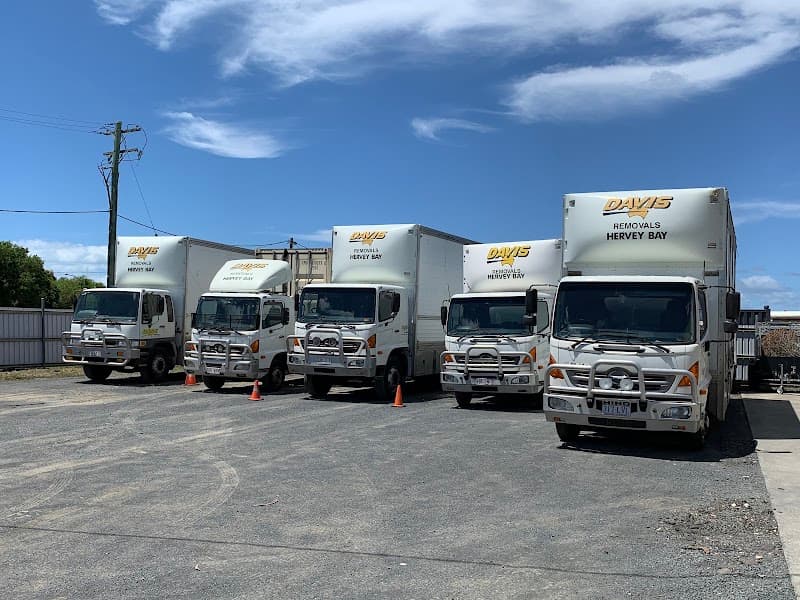 Davis Removals & Storage removalist work in Dundowran