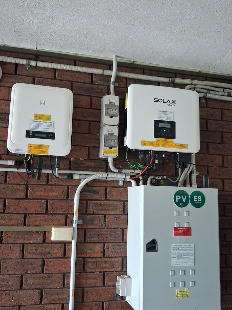 DAYLIGHT SOLAR | Solar Sales & Installation | Australia solar panel installation work in Sippy Downs