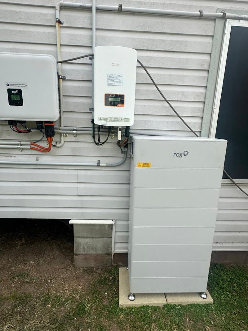 DAYLIGHT SOLAR | Solar Sales & Installation | Australia solar panel installation work in Sippy Downs