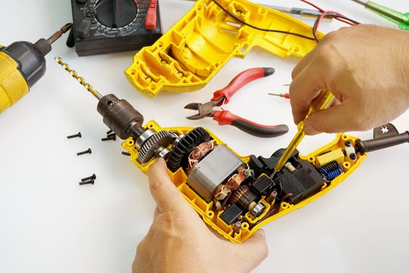DCE Electrics and Tool Repairs electrician work in Port Macquarie