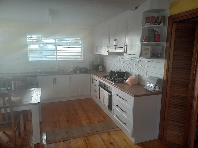 DCR Kitchens & Counters kitchen renovation work in Hackham