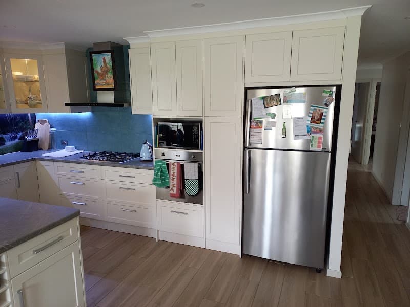 DCR Kitchens & Counters kitchen renovation work in Hackham