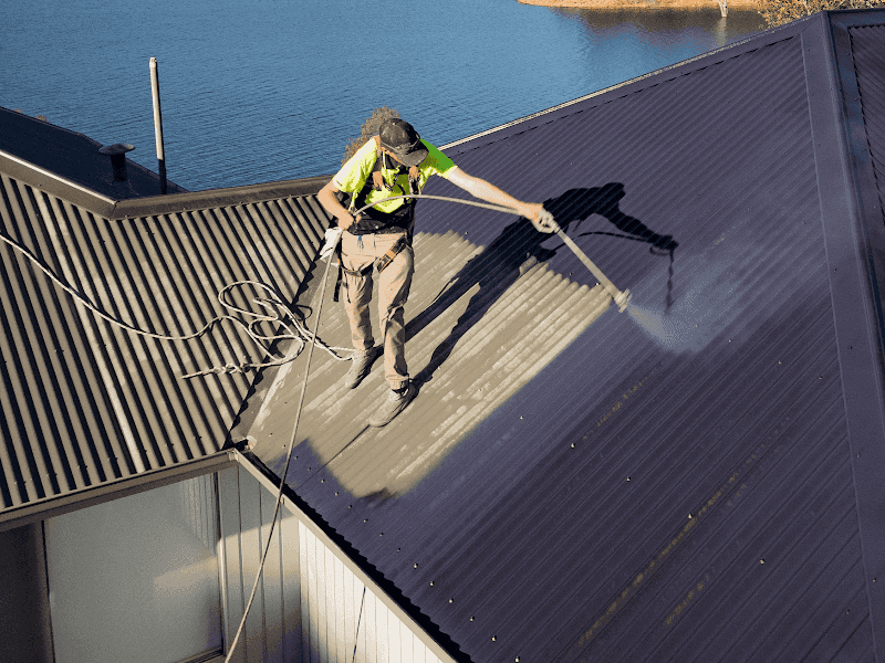 De Groot Roof Painting painter work in East Bendigo