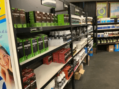 De Pool Shop pool maintenance work in Toowoomba City