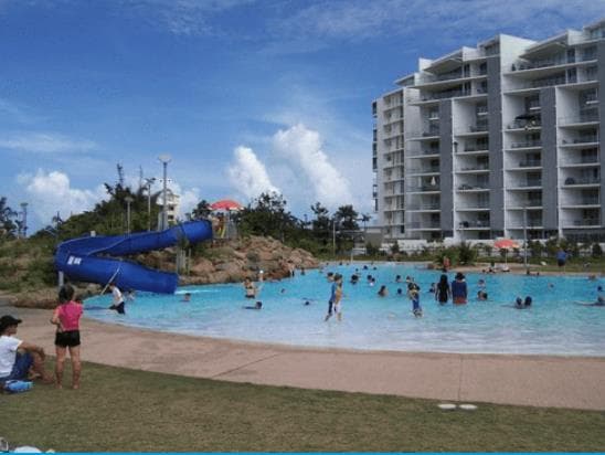 Dean Thomas Pools pool builder work in Manunda