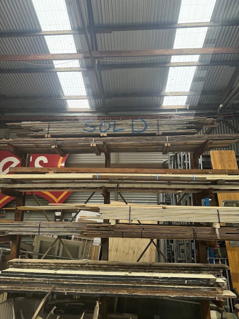 Deano's Timber Yard demolition work in Harlaxton
