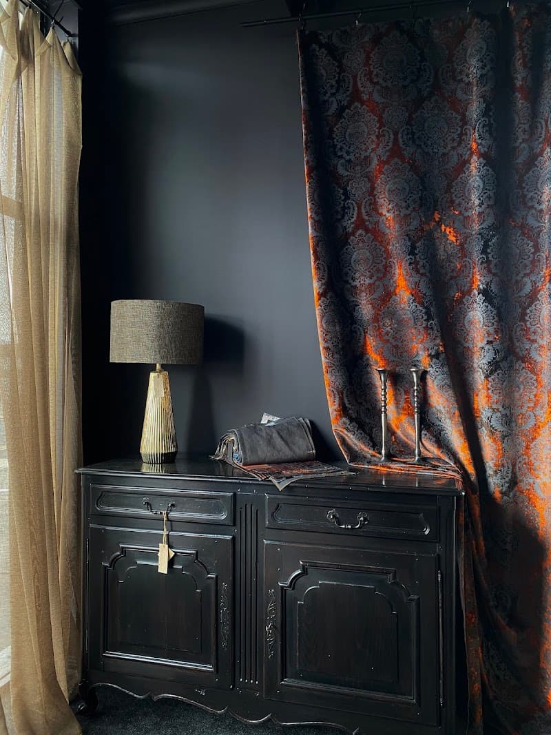 Decorama curtains & blinds work in Hobart