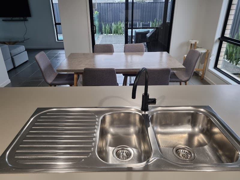 Deep Clean SunCoast oven & bbq cleaning work in Meridan Plains