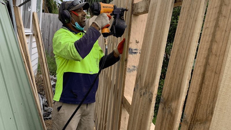 DEEP FENCING fencing work in Cranbourne East