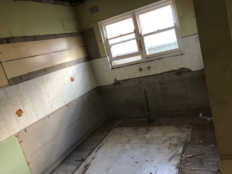 Defence Demolition - Demolitions, Rubbish Removal, Strip Outs demolition work in Homebush West