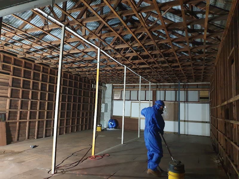 Deimos Demolition and Asbestos P/L asbestos removal work in Harlaxton
