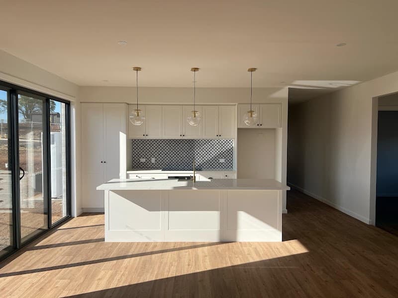Deluxe Painting Ballarat painter work in Lucas