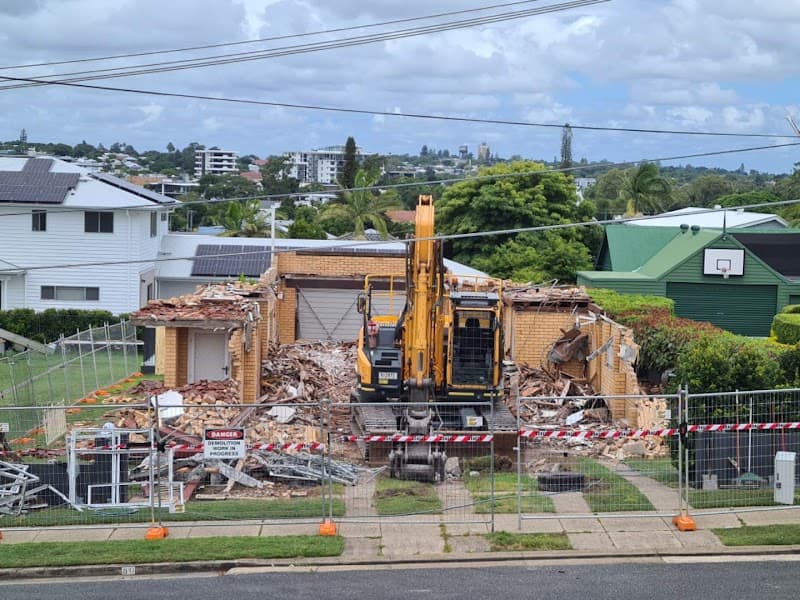DemoGroup Pty Ltd demolition work in Mansfield