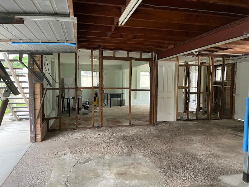 DemoGroup Pty Ltd demolition work in Mansfield