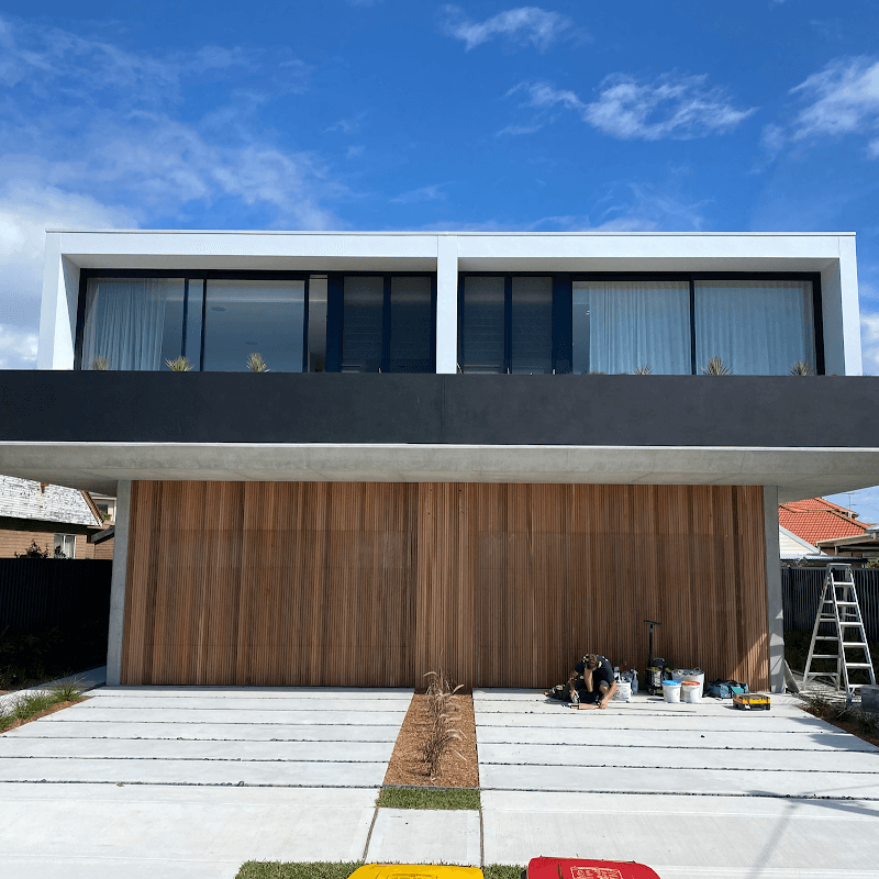 Detailedgaragedoorsandgates garage doors work in Avalon Beach