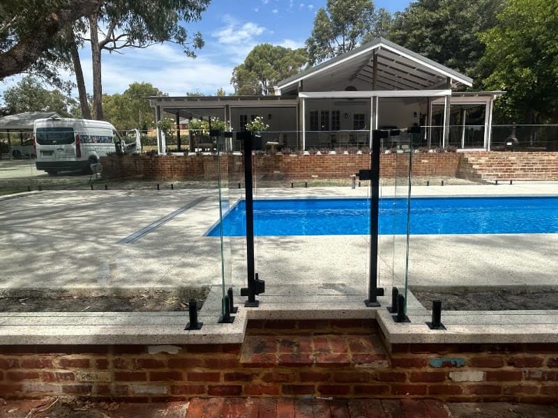 Diamond Glass Pool Fencing fencing work in Joondalup