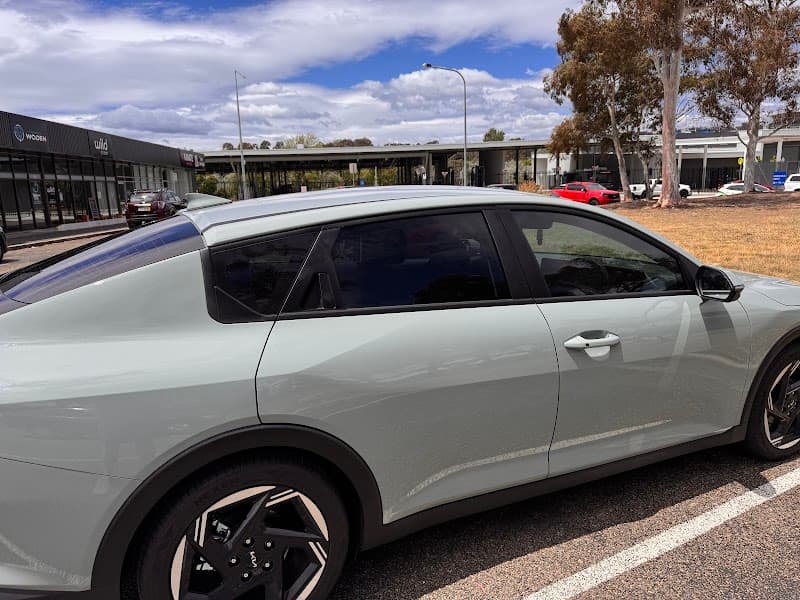 Diamond Window Tints window tinting work in Phillip