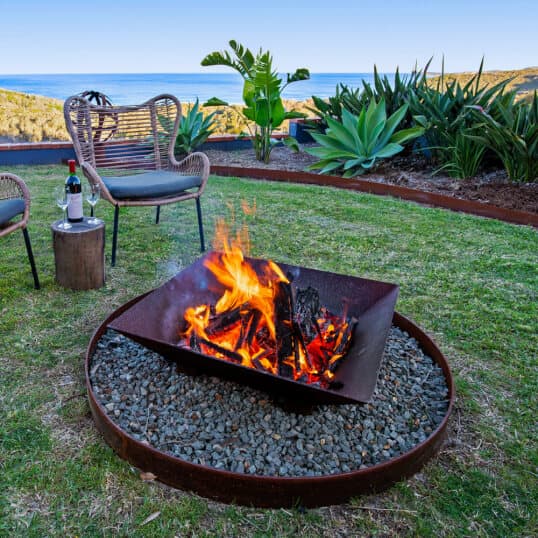 Diggers Landscape Supplies landscaping work in Bucasia