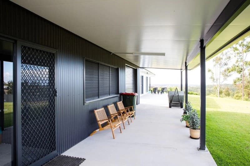 Dinky Di Sheds Australia - Toowoomba garage doors work in Newtown