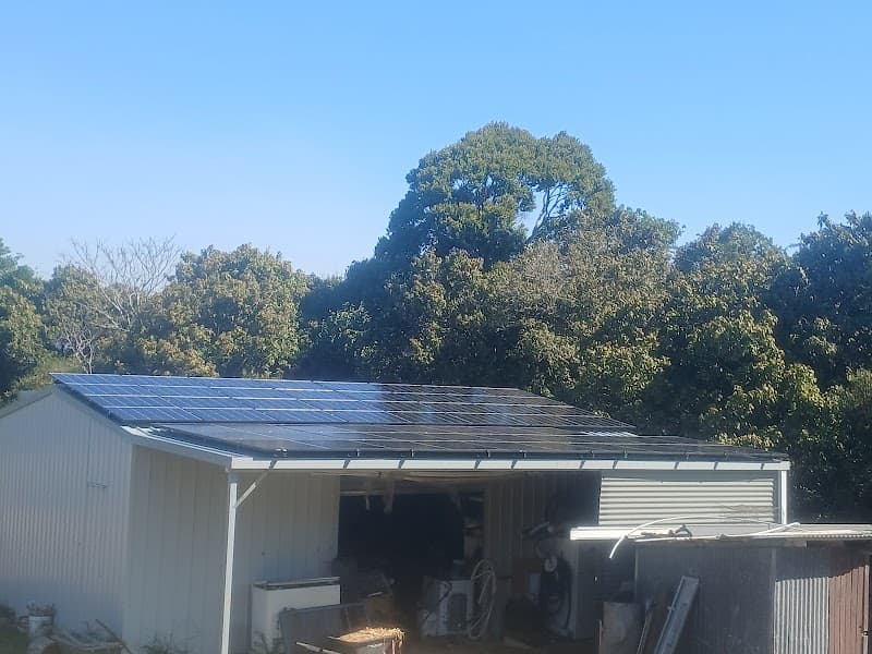 Direct Solar Wholesaler solar panel installation work in Sumner