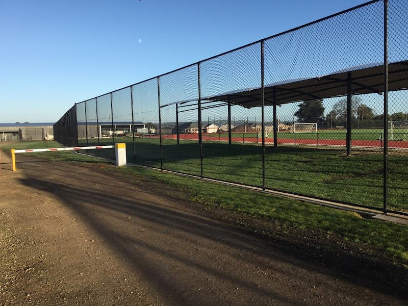 Discount Fencing Geelong fencing work in Moolap