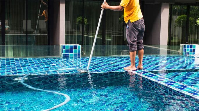 Diverse Poolcare pool maintenance work in West Wodonga