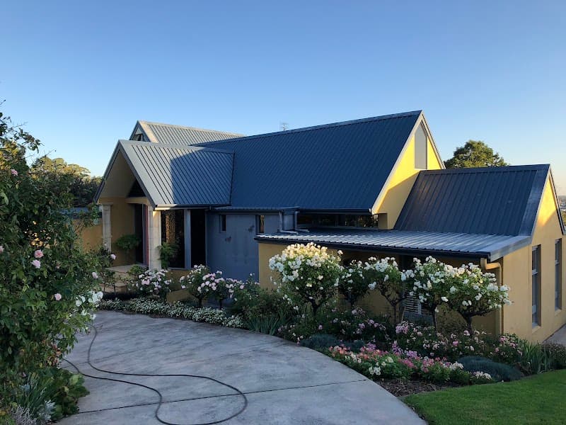 DJ Maintenance & Construction roofing work in Mount Gambier