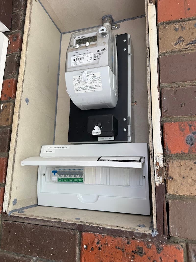 DMACK Electrix Group Pty Ltd | Electrician Frankston electrician work in Frankston