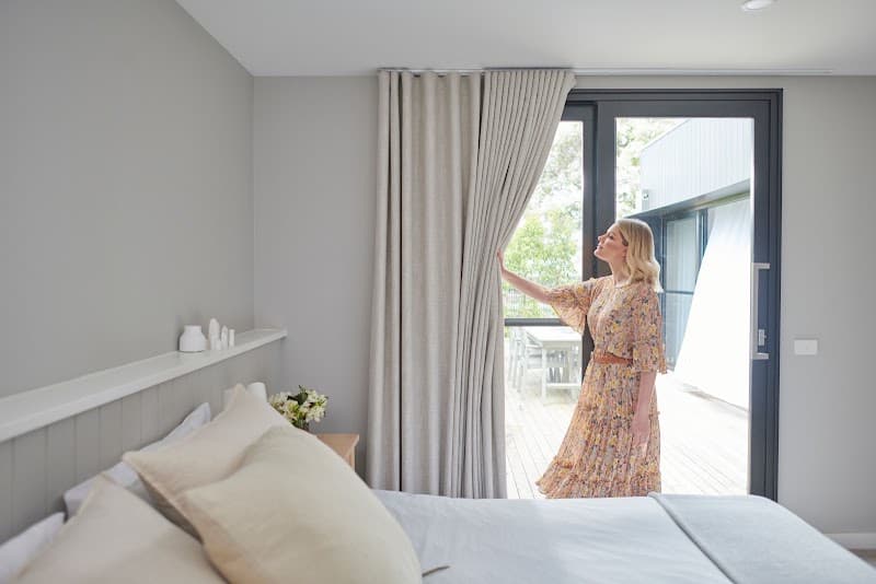 dollar curtains + blinds Ballarat curtains & blinds work in Wendouree