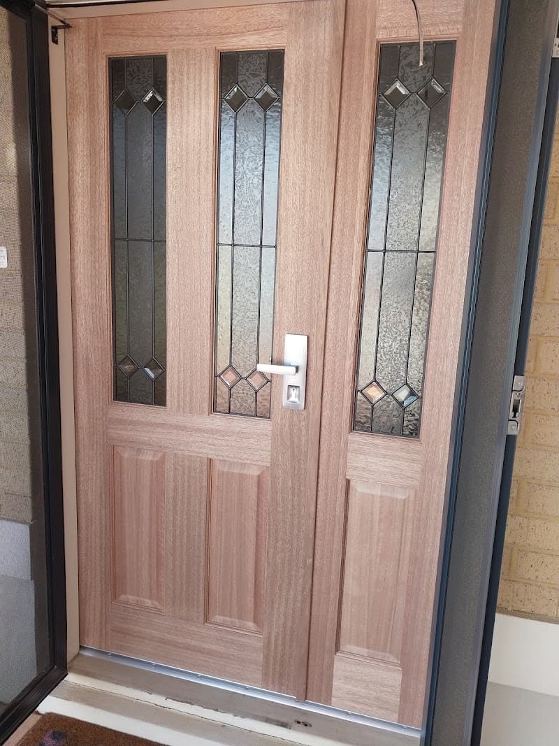 Door Installer and Supplier garage doors work in Meadow Springs