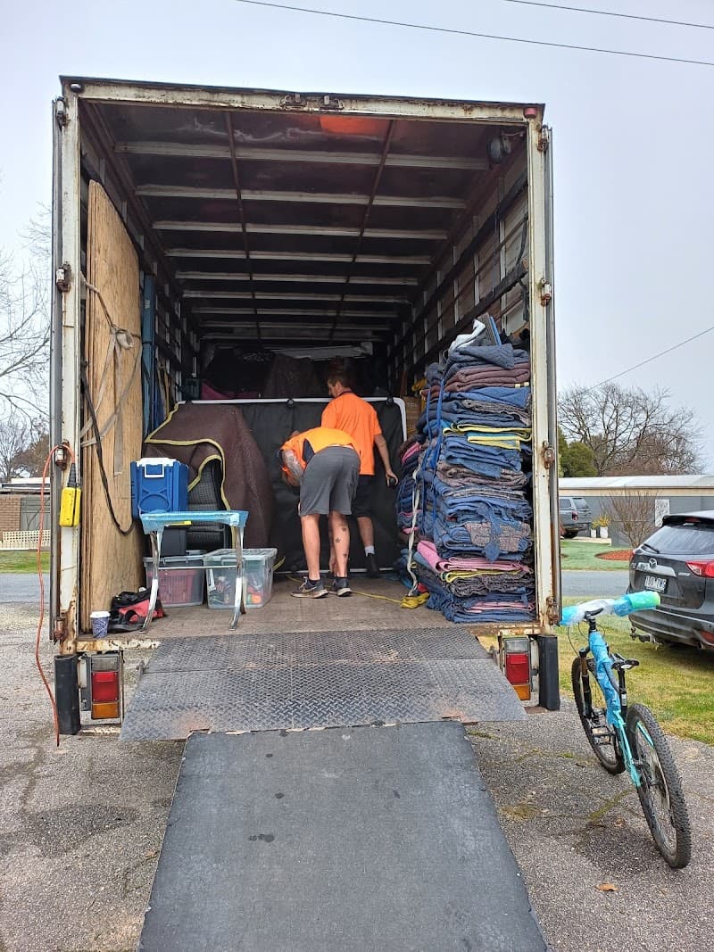 Doug Kirk Removals removalist work in Mount Vincent