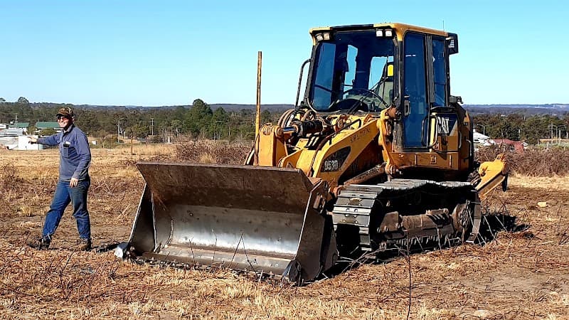 Downs Earthmoving demolition work in Glenvale