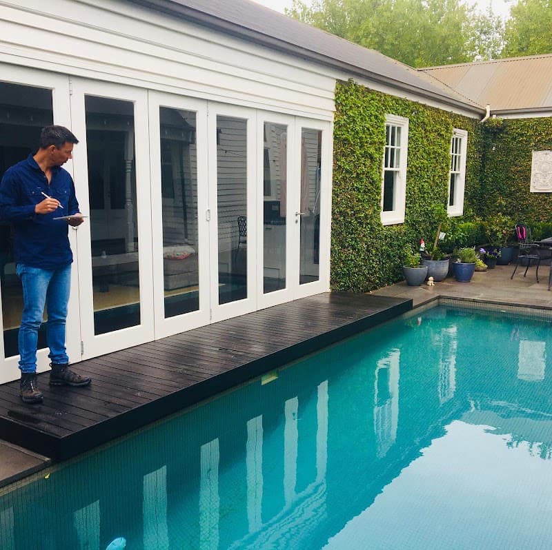 Dr PoolSafe pool maintenance work in Kew