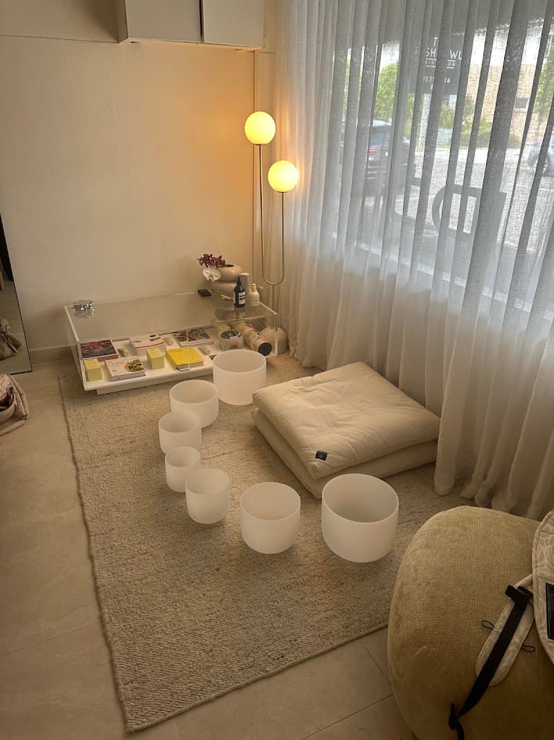 DRAPES AUSTRALIA curtains & blinds work in Woolooware