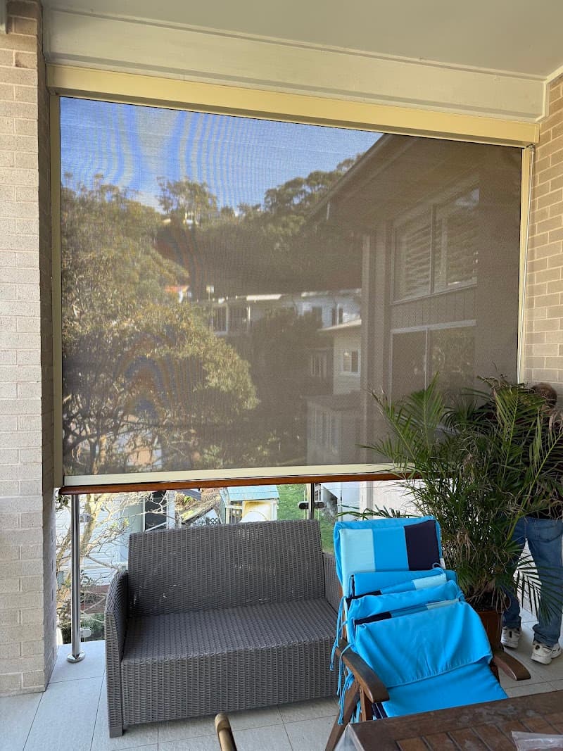 Drapesaway Shutters Blinds Curtains and Awnings curtains & blinds work in Wamberal