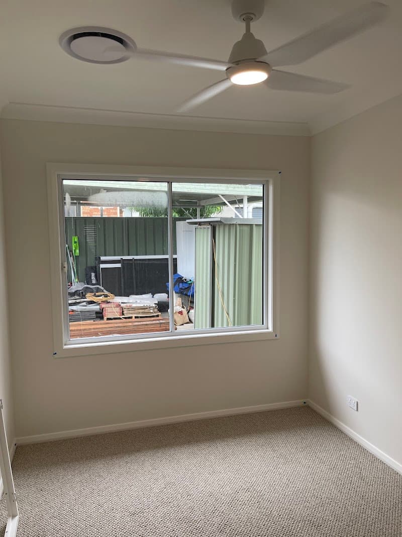 Drapesaway Shutters Blinds Curtains and Awnings curtains & blinds work in Wamberal