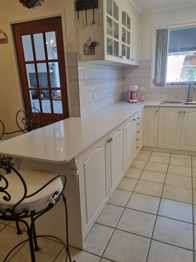 Dream Doors Kitchens Canberra and ACT kitchen renovation work in Fyshwick