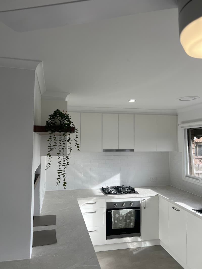 Dream Doors Kitchens Geelong Wyndham kitchen renovation work in Geelong West