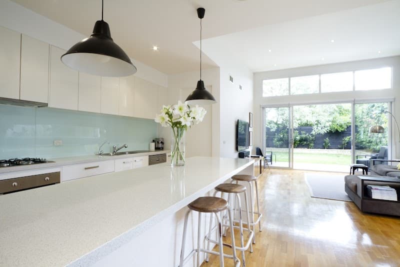Dream Doors Kitchens Geelong Wyndham kitchen renovation work in Geelong West