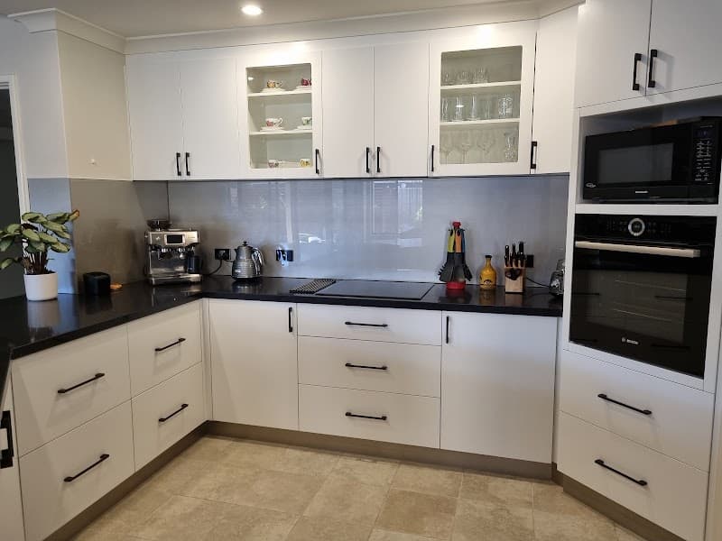 Dream Doors Kitchens Perth South kitchen renovation work in Rockingham
