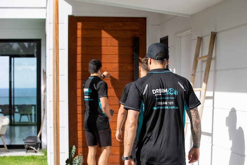Dream Movers removalist work in Darlinghurst