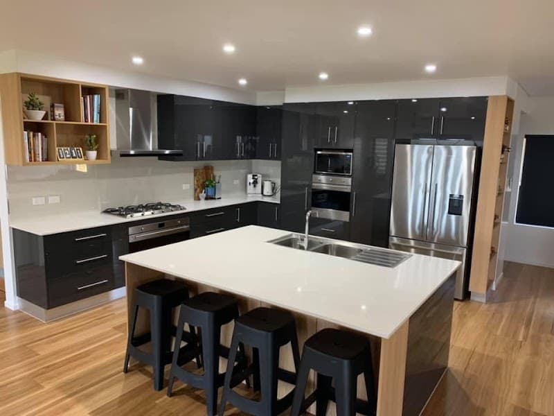 Dsv Cabinet Solutions kitchen renovation work in Manunda