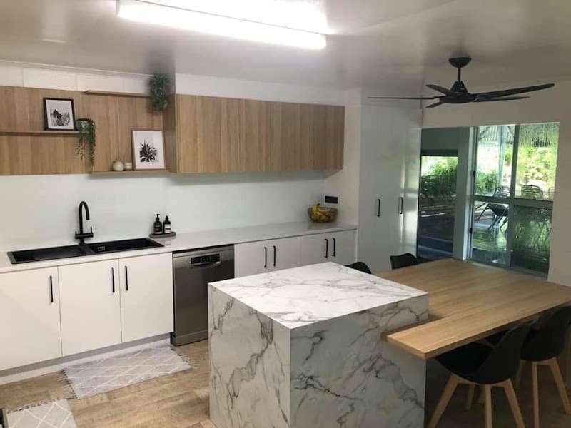 Dsv Cabinet Solutions kitchen renovation work in Manunda