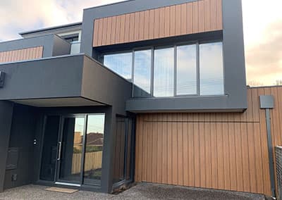 Dynamic Door Service garage doors work in Mayfield West