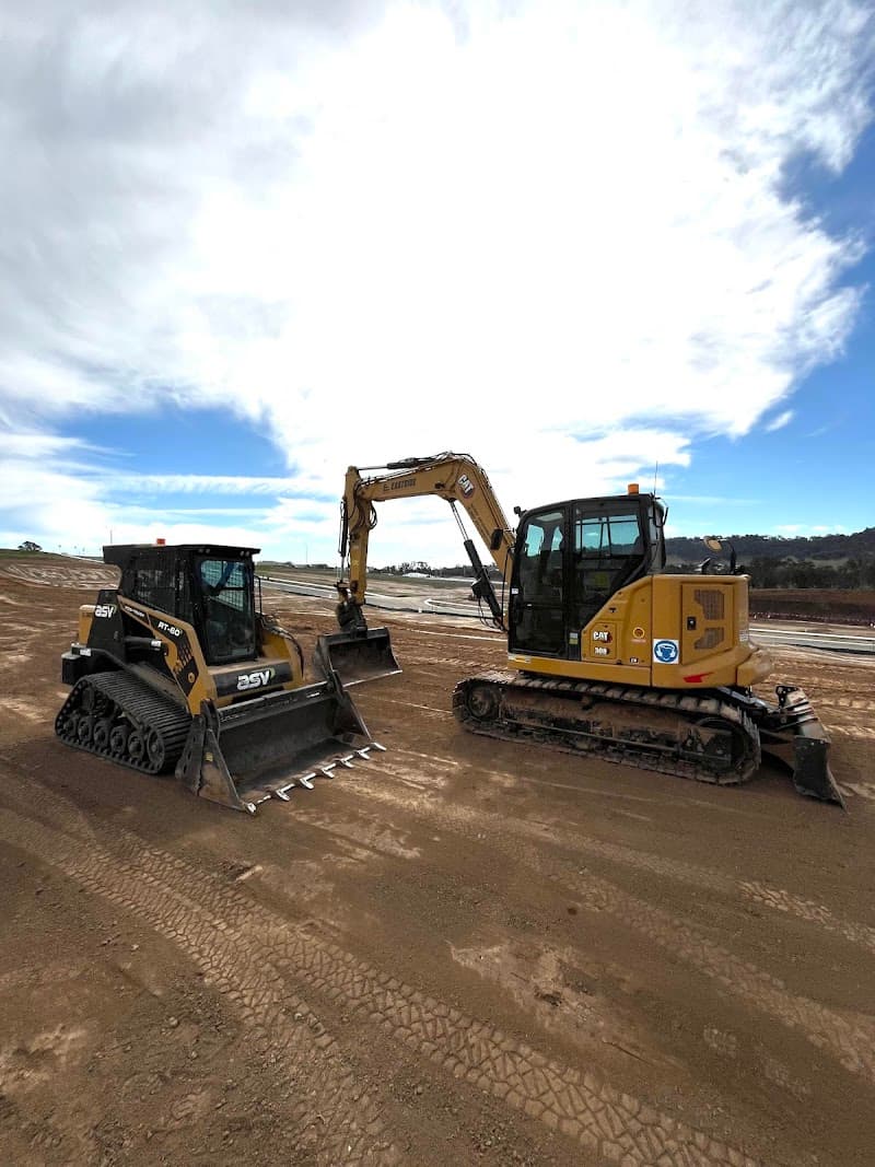 Eastside Earthworks & Contracting demolition work in Wodonga
