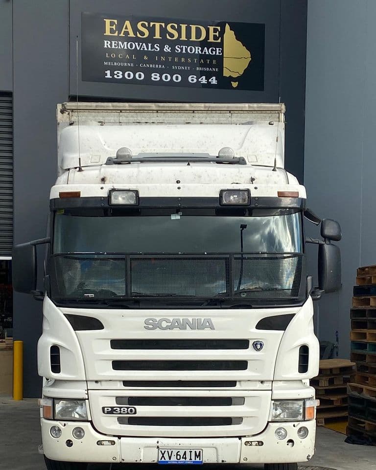 Eastside Removals and Storage removalist work in Dandenong South