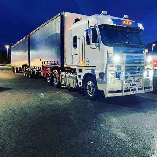 Eastside Removals and Storage removalist work in Dandenong South