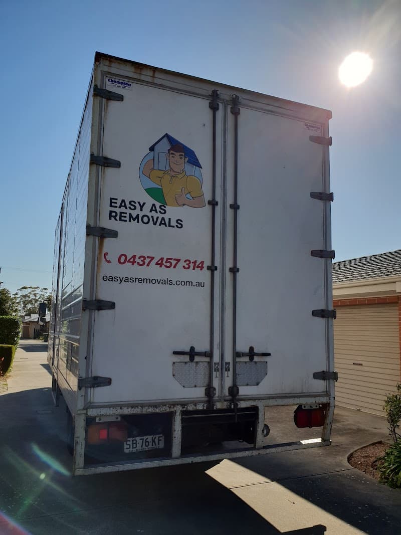 Easy As Removals removalist work in Greenacres