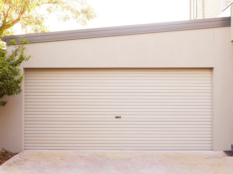 Easylift Garage Doors Cairns garage doors work in Bungalow